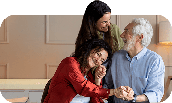 Família reunida em momento de apoio